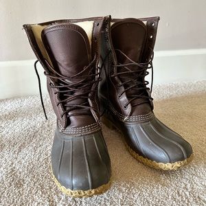 Size 9 Brown LL Bean Sherling Boots
